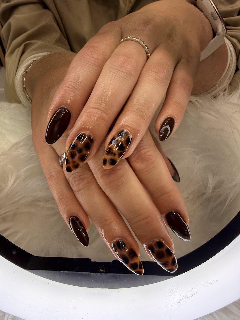 Lilly’s Nails & Beauty · Photos 5